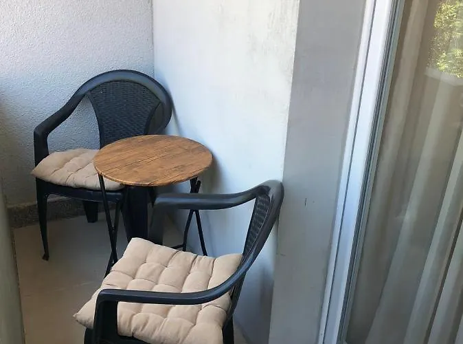 Tesla * ソコバニャ